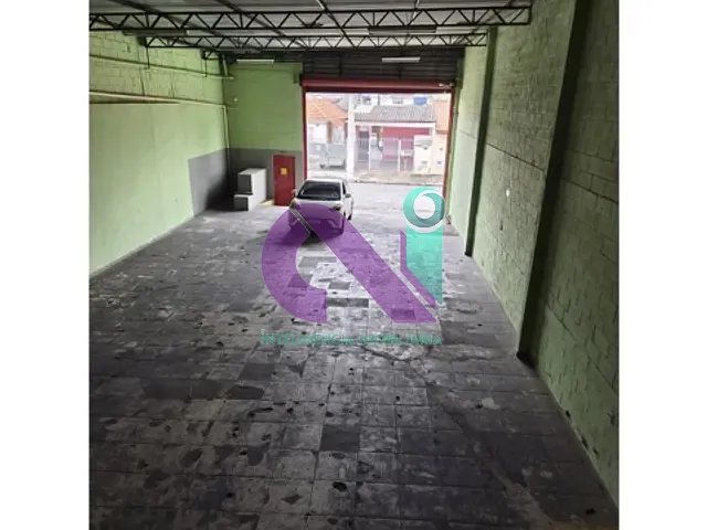 Galpão / Barracão com 250m², para alugar, no bairro Piratininga em Osasco