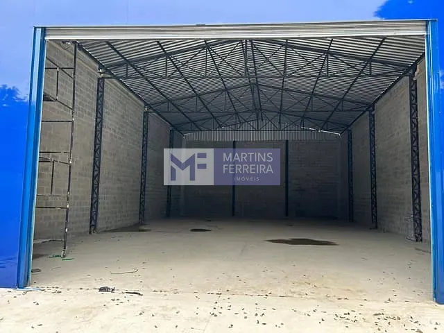 Galpão / Barracão com 375m², para alugar, no bairro Recreio dos Bandeirantes em Rio de Janeiro