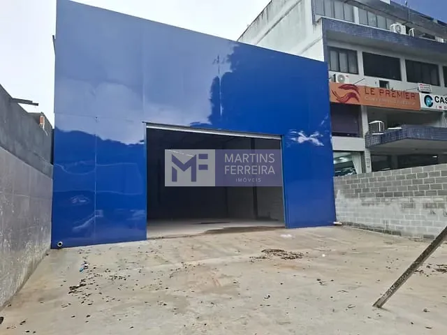 Galpão / Barracão com 375m², para alugar, no bairro Recreio dos Bandeirantes em Rio de Janeiro