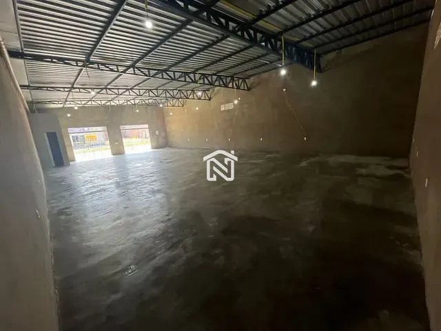 Galpão / Barracão com 180m², para alugar, no bairro Marista em Paraíso do Tocantins