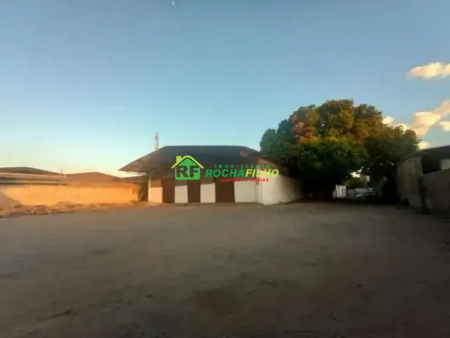 Galpão / Barracão com 3952m², para alugar, no bairro Distrito Industrial em Teresina