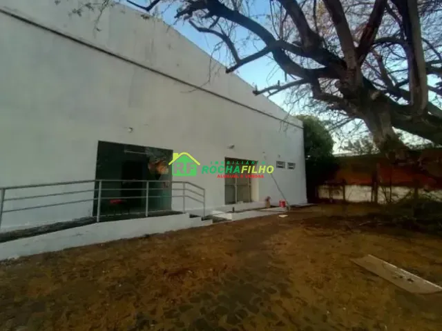Galpão / Barracão com 3952m², para alugar, no bairro Distrito Industrial em Teresina