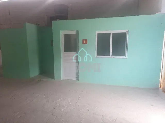 Galpão / Barracão com 640m², para alugar, no bairro Jardim Continental em Taubaté