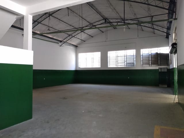 Foto do Galpão / Barracão - Galpão Pronto Para Seu negócio! 💡A.T de 521m², Energia Trifásica, Escritórios e Acesso Estratégico 🚛 | Organização Imobiliária Açores