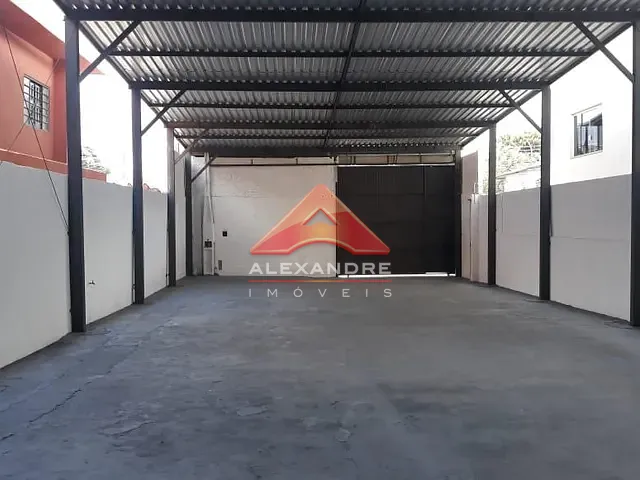 Galpão / Barracão com 300m², à venda, no bairro Vila Guarani em São José dos Campos