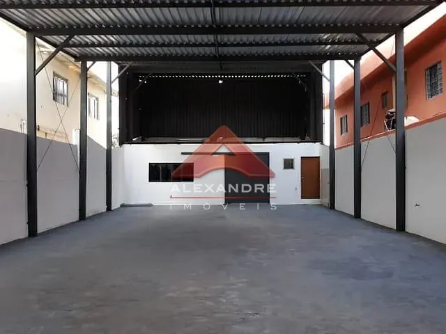 Galpão / Barracão com 300m², à venda, no bairro Vila Guarani em São José dos Campos