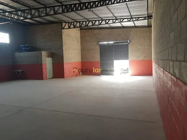 Galpão / Barracão com 322m², à venda ou para alugar, no bairro Parque Roosevelt em Bauru