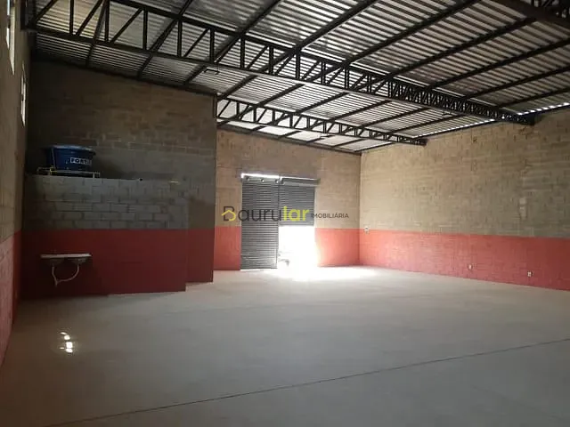 Galpão / Barracão com 322m², à venda ou para alugar, no bairro Parque Roosevelt em Bauru