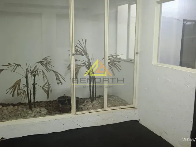 Galpão / Barracão com 1200m², à venda, no bairro Vila Guilherme em São Paulo