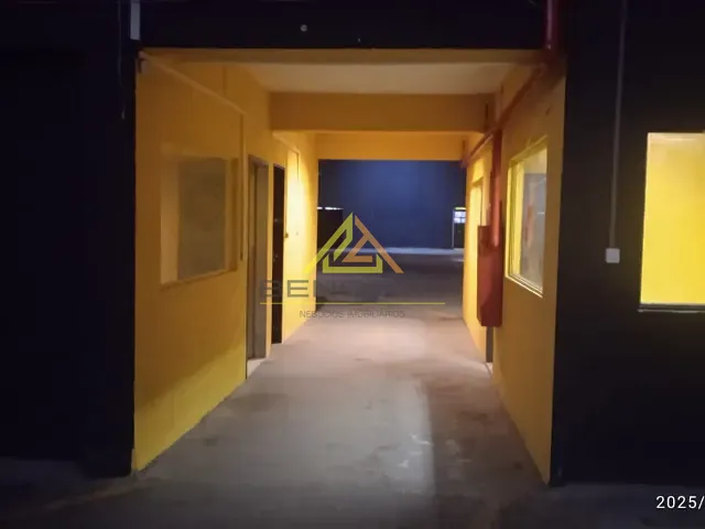 Galpão / Barracão com 1200m², à venda, no bairro Vila Guilherme em São Paulo