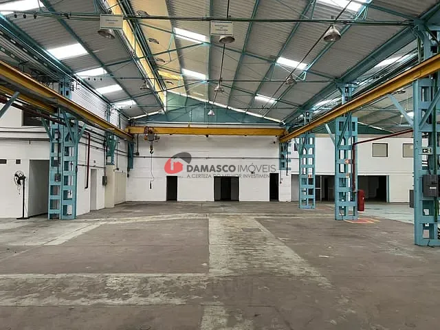 Galpão / Barracão com 1314m², à venda, no bairro Prosperidade em São Caetano do Sul