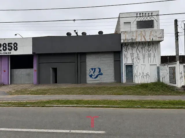 Loja com 300m², para alugar, no bairro Bairro Alto em Curitiba