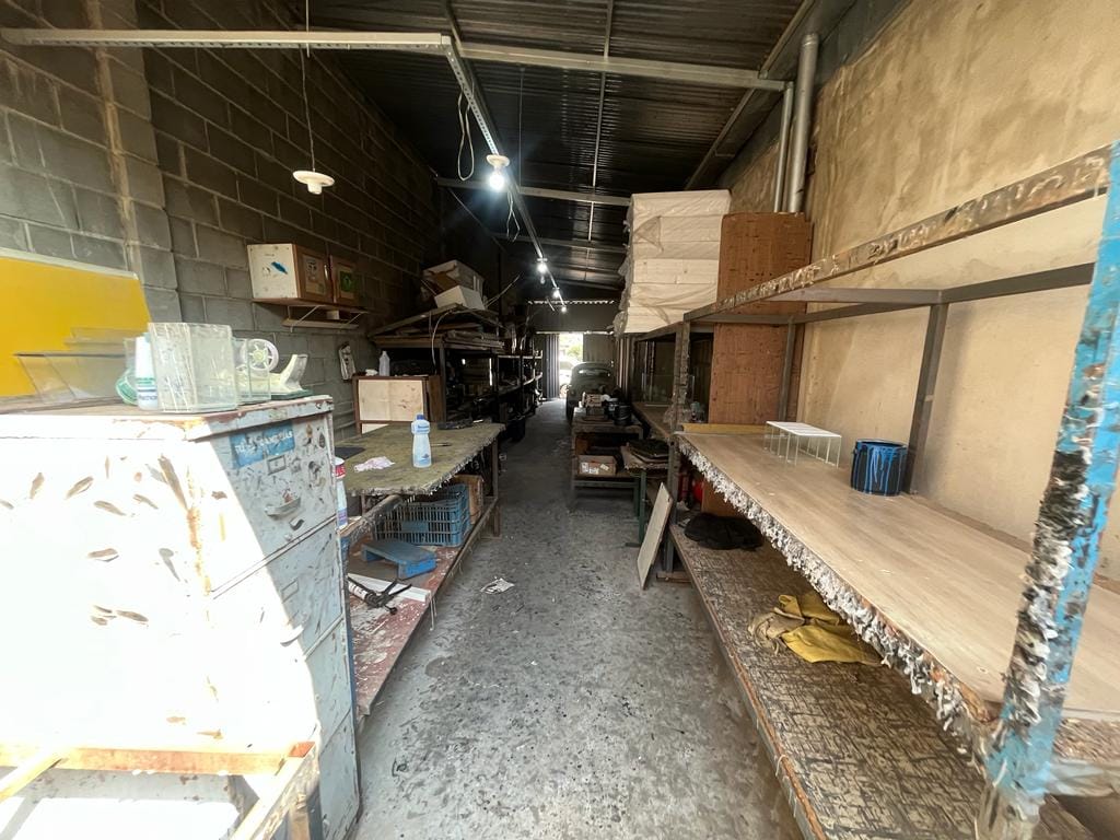 Depósito-Galpão-Armazém à venda, 375m² - Foto 11