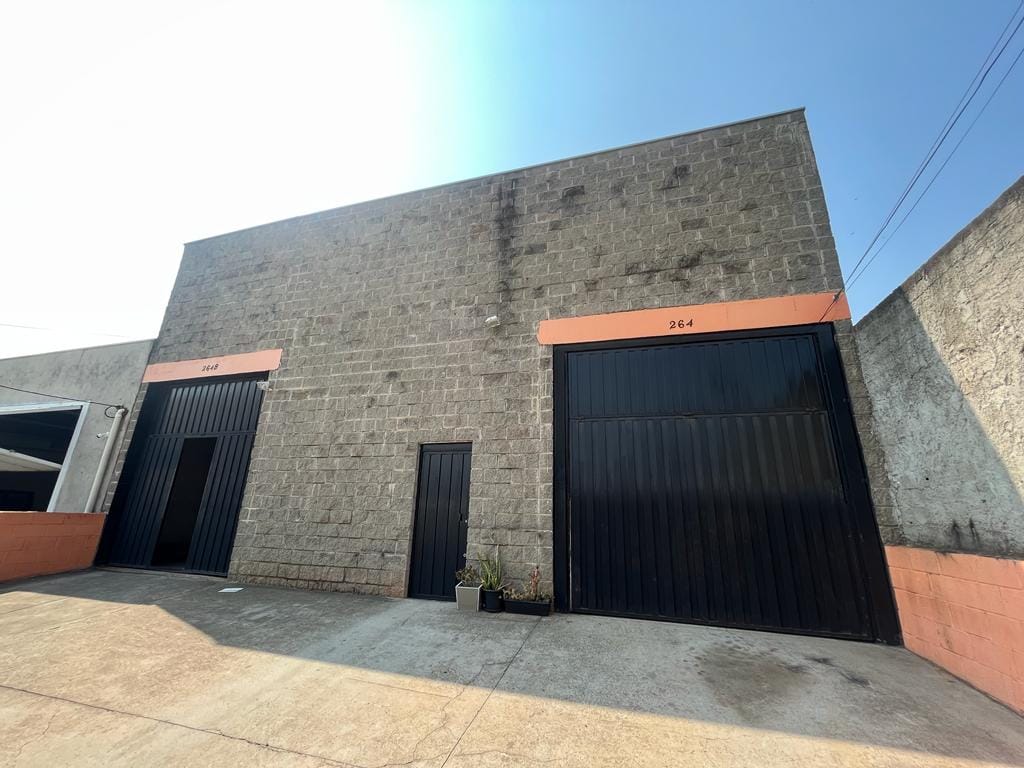 Depósito-Galpão-Armazém à venda, 375m² - Foto 2