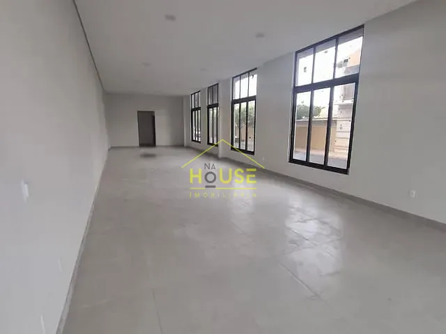 Galpão / Barracão com 266m², para alugar, no bairro Pozzobon em Votuporanga