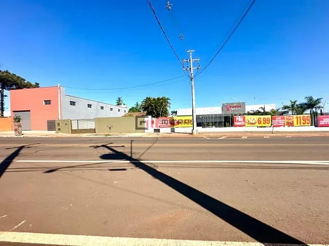 Galpão / Barracão para alugar, no bairro Zanoni em Ibiporã