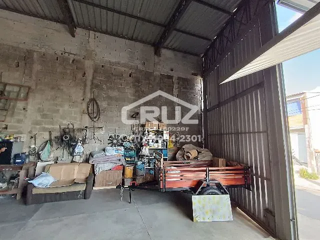 Galpão / Barracão com 150m², à venda, no bairro Vera Tereza em Caieiras