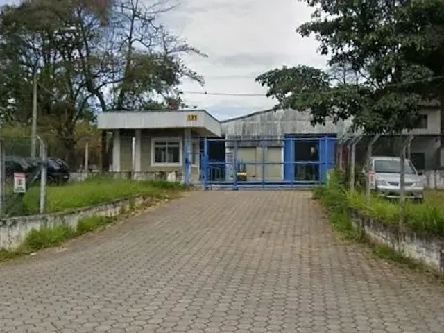 Galpão / Barracão com 12142m², à venda, no bairro Vila Galvão em Caçapava