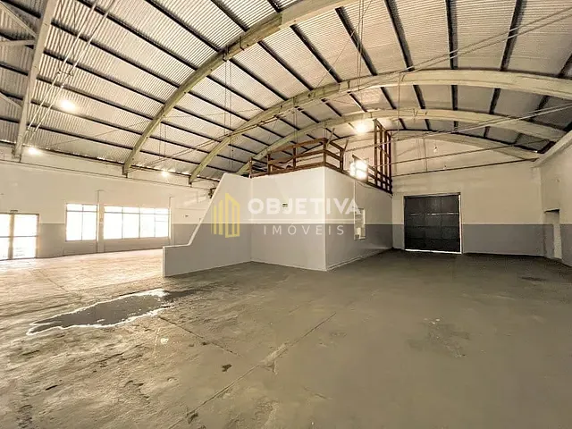 Galpão / Barracão com 5000m², para alugar, no bairro Ideal em Novo Hamburgo