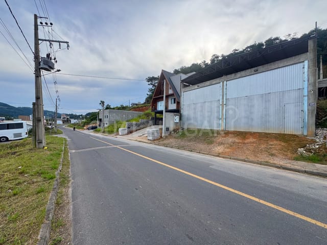 Galpão / Barracão para alugar, no bairro São João (Margem Esquerda) em Tubarão