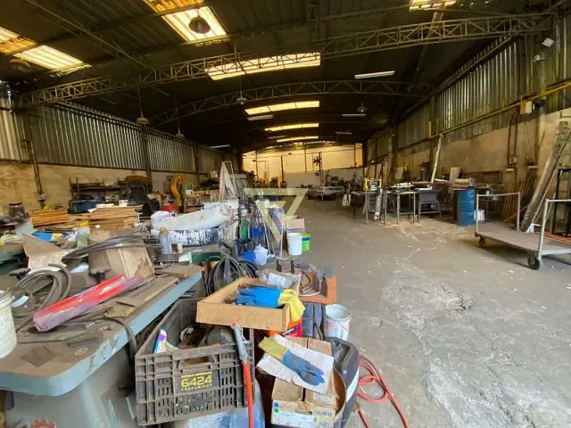 Galpão / Barracão com 466m², à venda, no bairro Ipiranga em Ribeirão Preto
