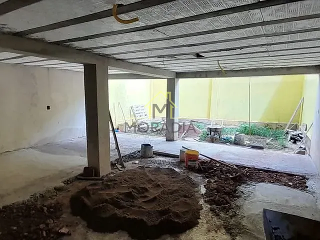 Galpão / Barracão com 140m², à venda, no bairro Vila Progresso em Guaxupé