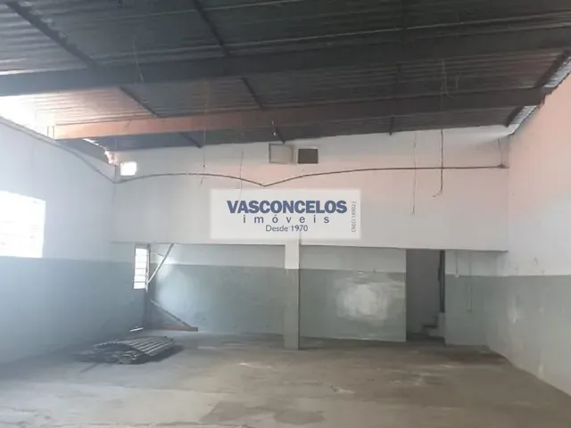 Galpão / Barracão com 250m², à venda, no bairro Jardim Paulista em São José dos Campos