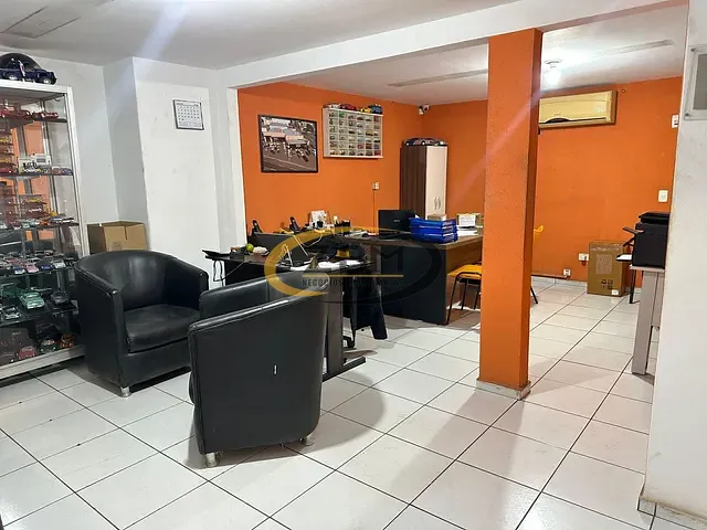 Galpão / Barracão com 1100m², para alugar, no bairro Nova em Londrina