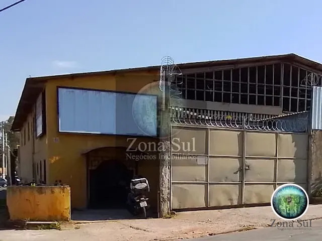 Galpão / Barracão com 439m², à venda, no bairro Vila Pedroso em Votorantim
