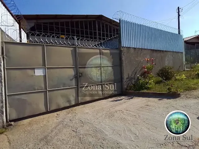 Galpão / Barracão com 439m², à venda, no bairro Vila Pedroso em Votorantim
