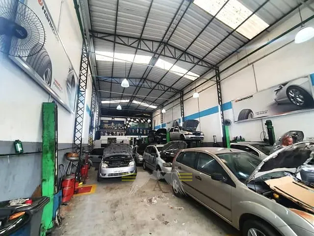 Galpão / Barracão com 350m², à venda, no bairro Belém em São Paulo