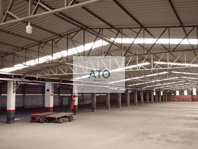Galpão / Barracão com 23350m², à venda ou para alugar, no bairro Centro em Tijucas