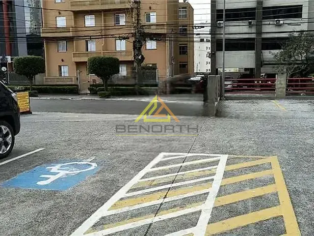 Galpão / Barracão com 1450m², à venda, no bairro Água Fria em São Paulo