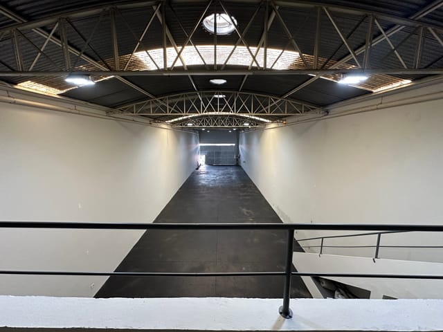 Galpão / Barracão com 324m² 2 quartos e 2 banheiros, para alugar, no bairro Paulicéia em Piracicaba