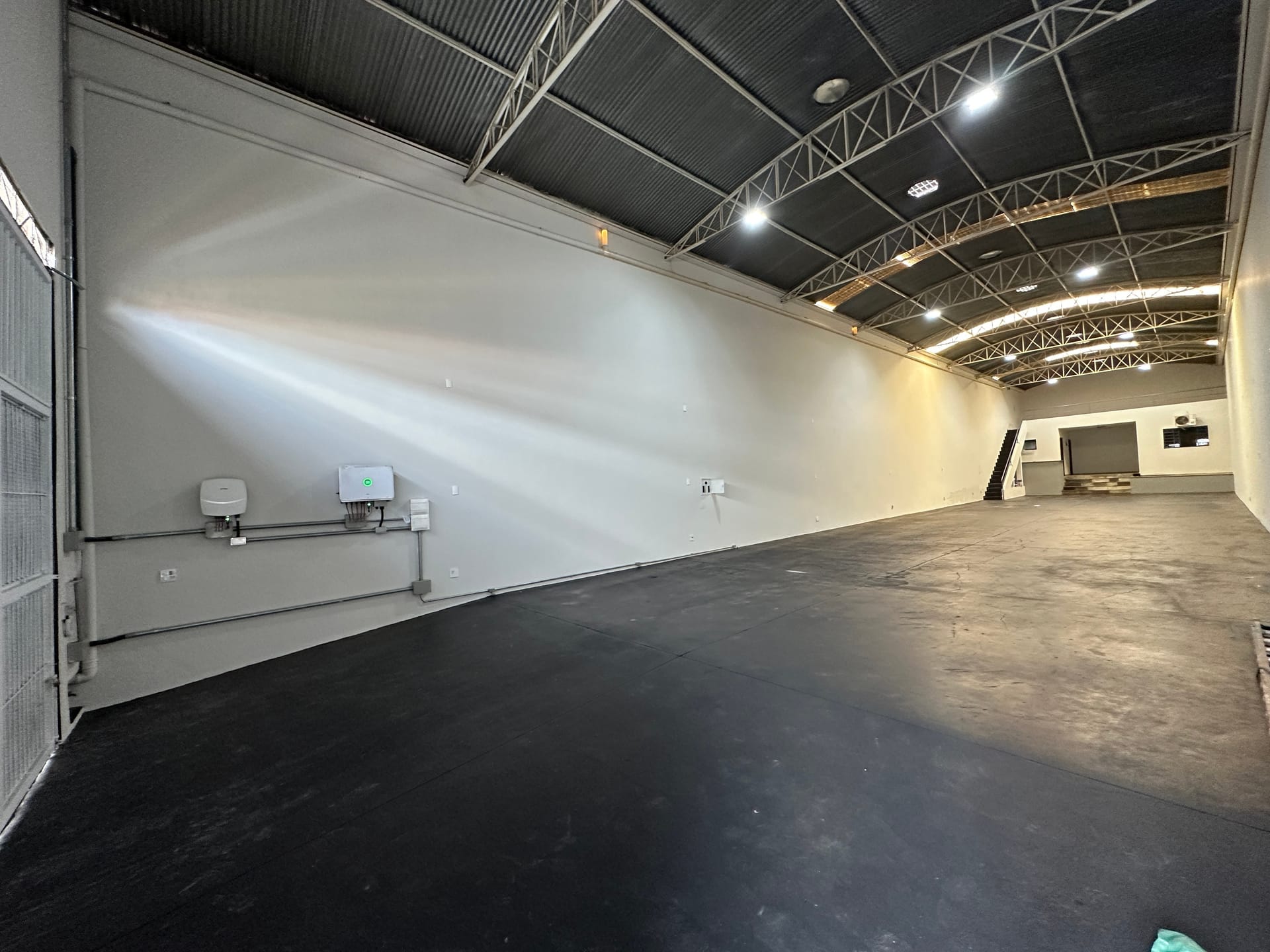 Depósito-Galpão, 372 m² - Foto 3
