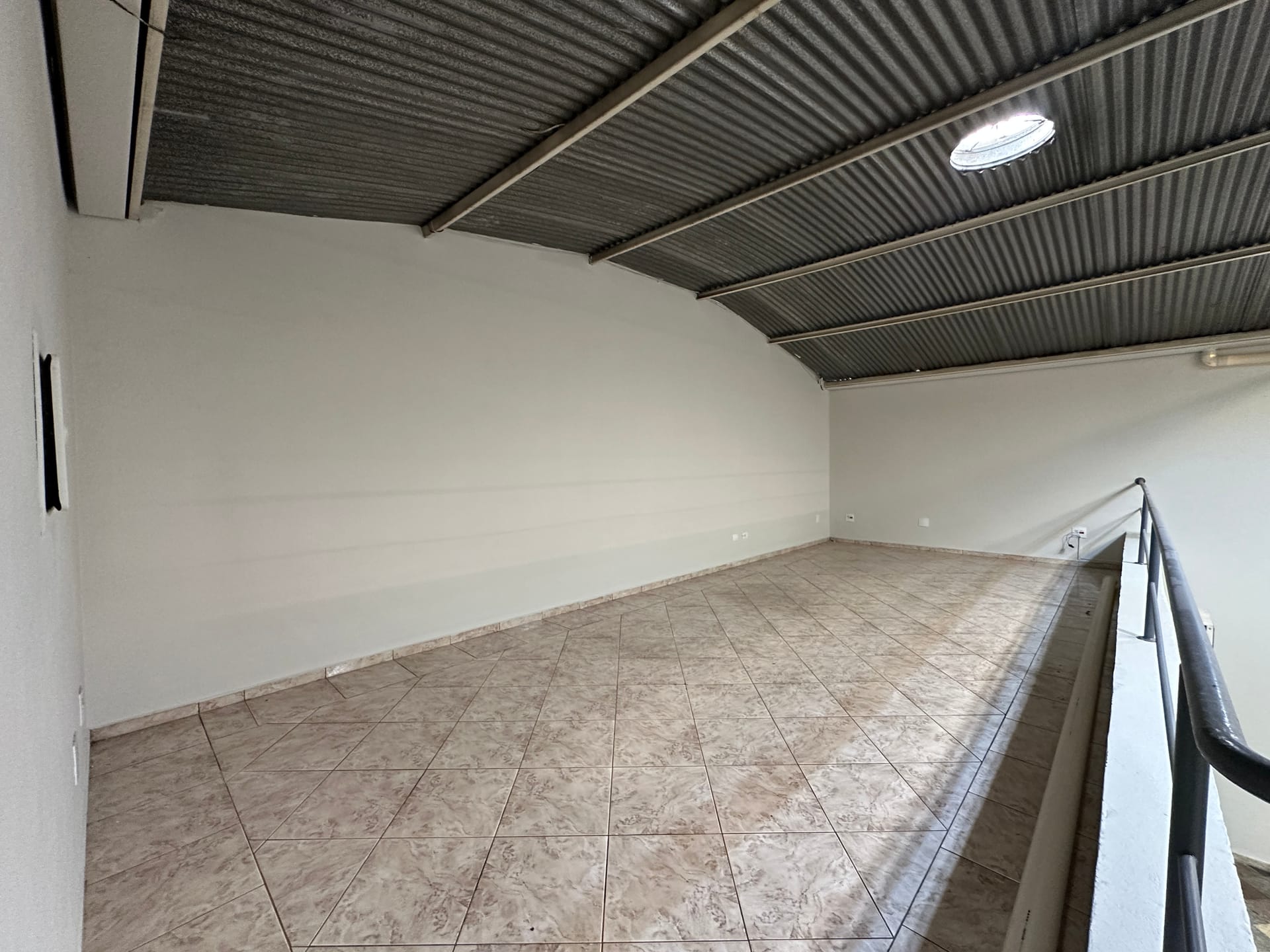 Depósito-Galpão, 372 m² - Foto 6