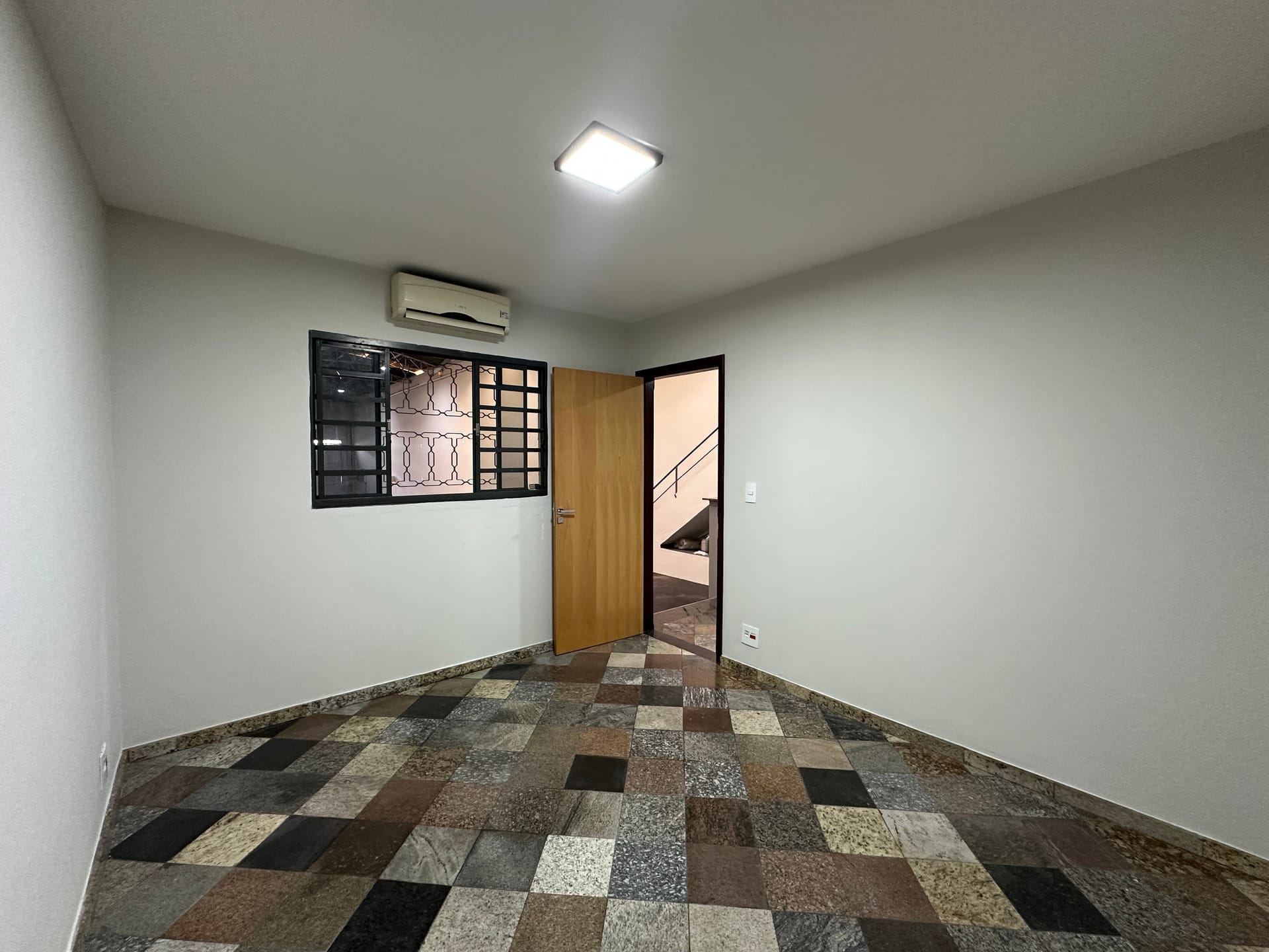 Depósito-Galpão, 372 m² - Foto 15