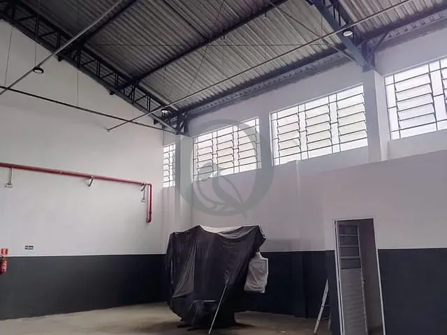 Galpão / Barracão com 400m², para alugar, no bairro Cidade Líder em São Paulo