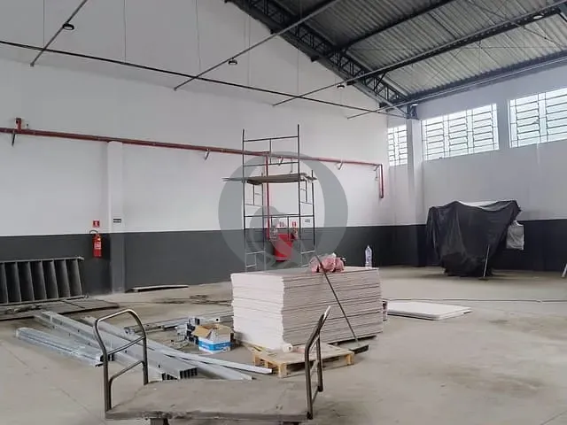 Galpão / Barracão com 400m², para alugar, no bairro Cidade Líder em São Paulo