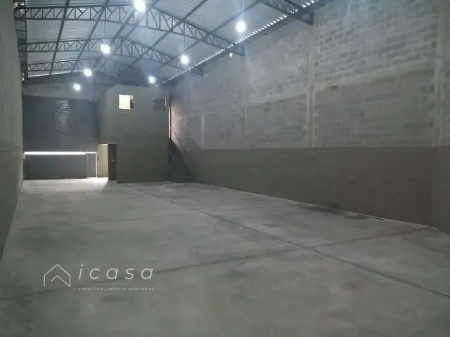 Galpão / Barracão com 301m², para alugar, no bairro Residencial Esperança em Caçapava