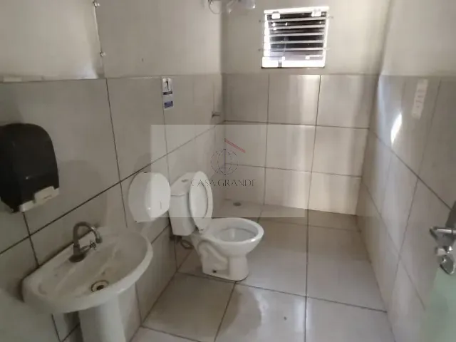 Galpão / Barracão para alugar, no bairro Conjunto Habitacional Santiago em Rolândia