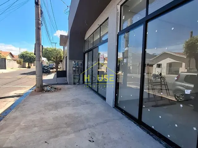 Galpão / Barracão com 266m², para alugar, no bairro Pozzobon em Votuporanga