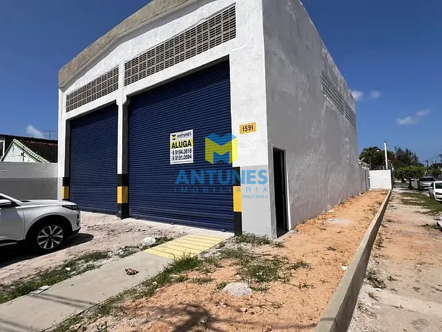 Galpão / Barracão com 275m², para alugar, no bairro Areias em Recife