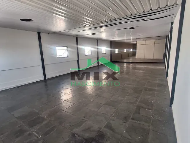 Galpão / Barracão com 800m², para alugar, no bairro Taboão em São Bernardo do Campo