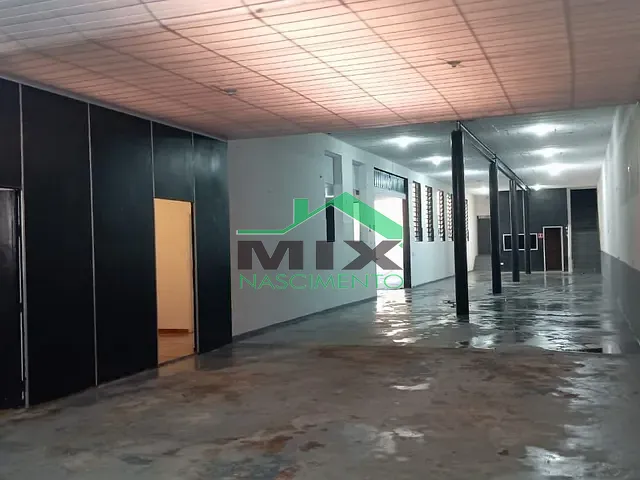 Galpão / Barracão com 800m², para alugar, no bairro Taboão em São Bernardo do Campo