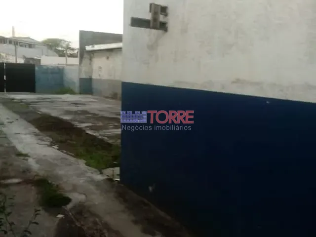 Galpão / Barracão para alugar, no bairro Pontal em Ilhéus