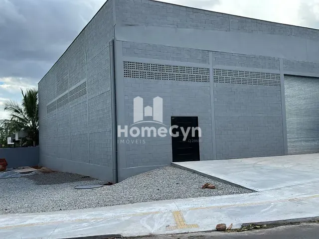 Galpão / Barracão com 532m², para alugar, no bairro Moinho dos Ventos em Goiânia