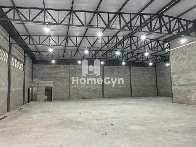 Galpão / Barracão com 532m², para alugar, no bairro Moinho dos Ventos em Goiânia