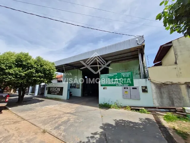 Galpão / Barracão à venda ou para alugar, no bairro Jardim Jacarandás em Sinop