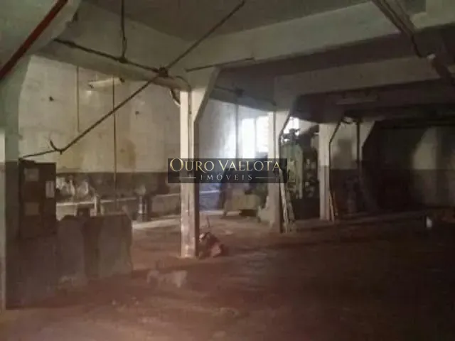 Galpão / Barracão com 3966m², para alugar, no bairro Vila Independência em São Paulo